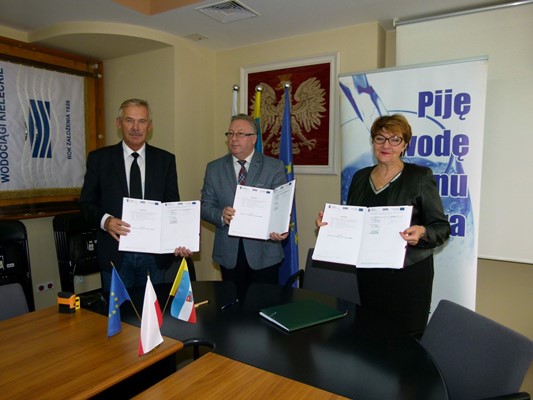 Umowa%20woda%20Ameliowka%20Kanryd%2010paz19%20%2815%29