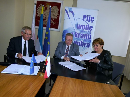 Umowa%20woda%20Ameliowka%20Kanryd%2010paz19%20%284%29