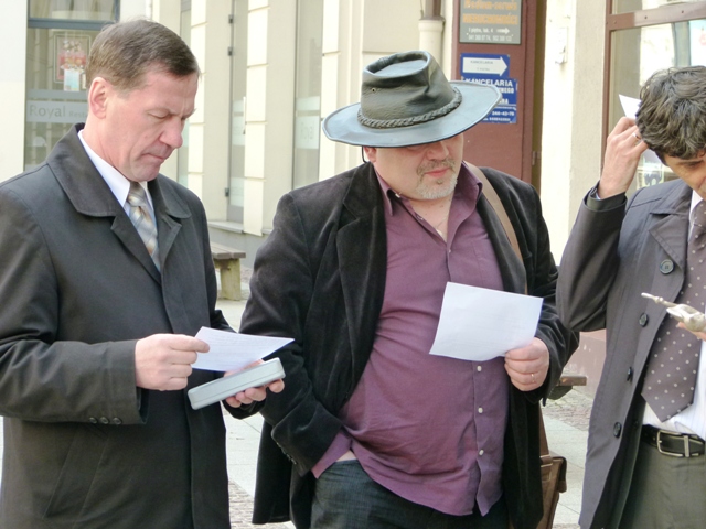 kartka_Koci_Grzbiet_Plebiscyt_13-04-2012%20%287%29