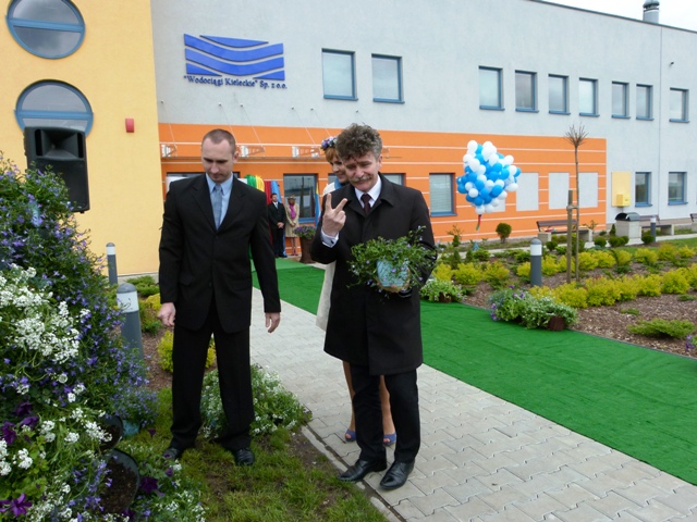 fiolki_Slon_Zakonczenie_oczyszczalnia_17maj12%20%28105%29