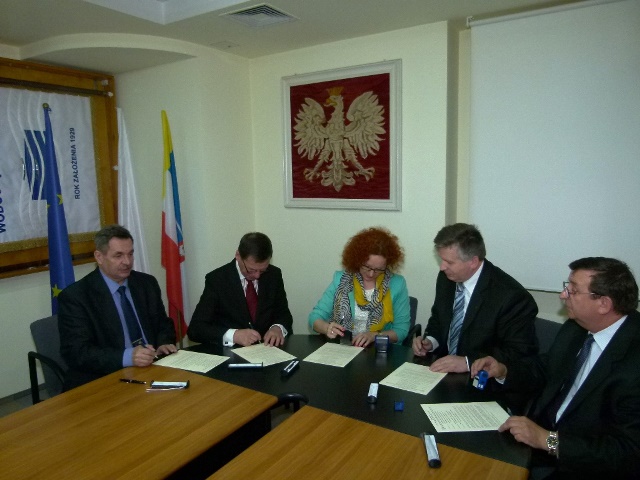 Studnie-porozumienie--17mar14%20%284%29